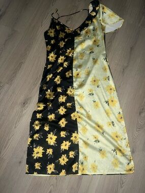 Dusty Daze Floral Midi Dress Black Yellow Size Large